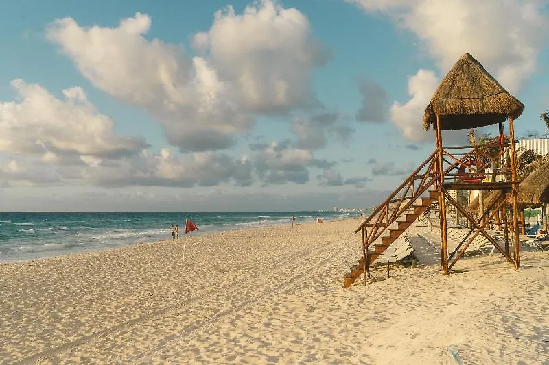Nyx Cancun All Inclusive 3*,  מקסיקו